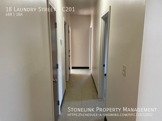 Building Photo - 18 Laundry St