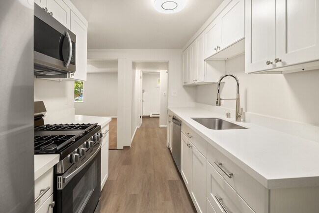 Foto del edificio - 9425 35th Ave SW