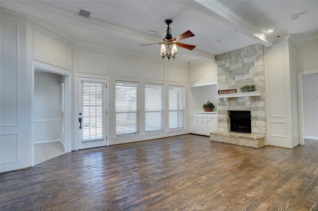 Foto del edificio - 108 Mesquitewood St