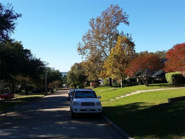 Foto del edificio - 206 Rockbrook Dr