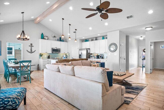 Foto del edificio - 156 Royal Sands Blvd