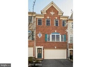 Building Photo - 47567 Royal Burnham Terrace