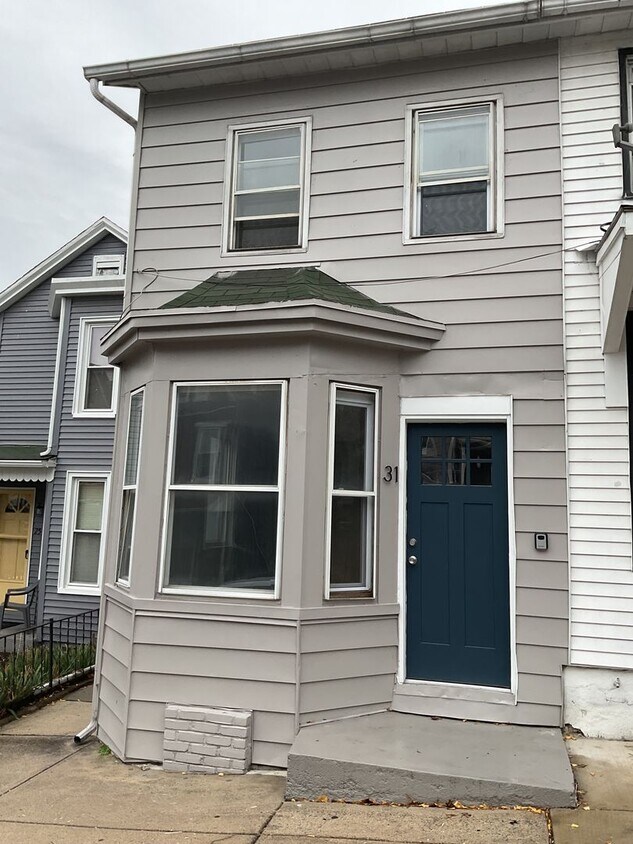 Primary Photo - 31 Chestnut St, Steelton