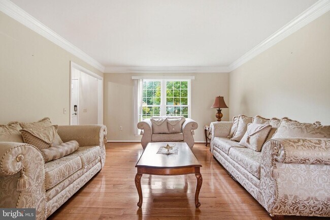 Foto del edificio - 10205 Balsamwood Dr