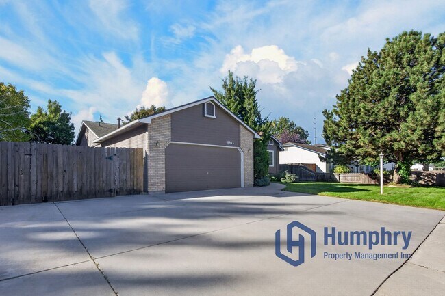 Building Photo - 8933 W Mediterranean Ct