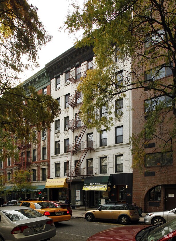 Primary Photo - 326 E 65th St