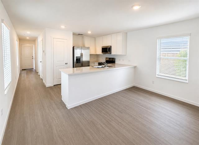 Building Photo - 801 Wagtail Dr