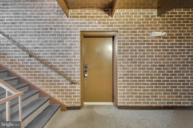 Foto del edificio - 7802 Guildberry Ct