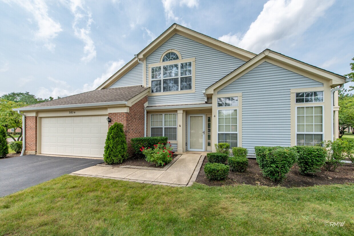 383 Aberdeen Ct, Bartlett, IL 60103 Townhome Rentals in Bartlett IL