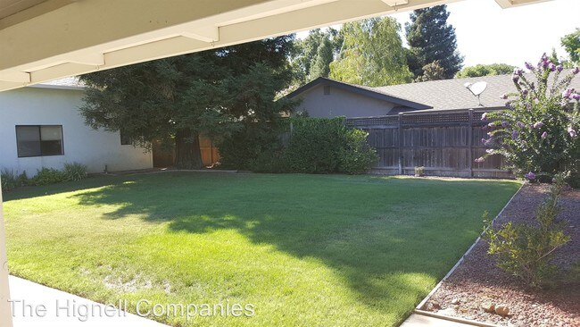 Building Photo - 248 Estates Dr