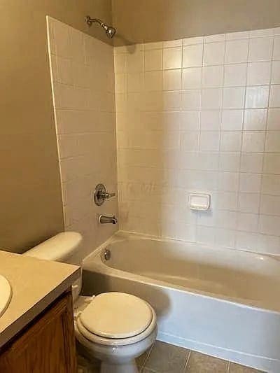 Building Photo - 4014 Summerstone Dr