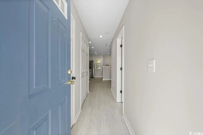 Building Photo - 753 Wilshire Ln