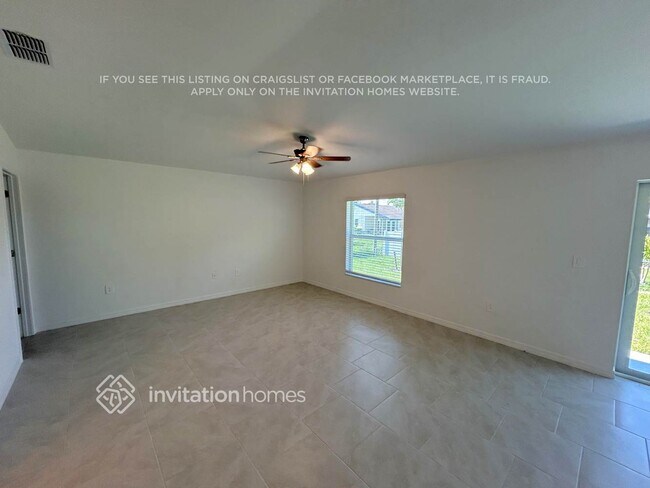 Building Photo - 21519 Quesada Ave
