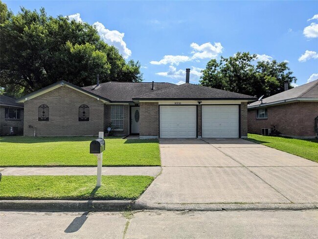 Building Photo - 4310 Thunder Bay Dr