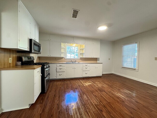 Foto del edificio - 13230 County Rd 1208