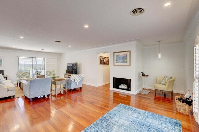 Foto del edificio - 2700 Spanish River Rd