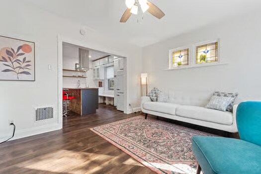 Primary Photo - 4147 Haven St