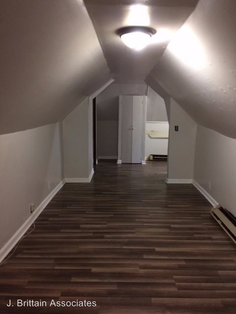 Building Photo - 1 br, 1 bath House - 107 5th Avenue NE #1