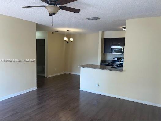 Foto del edificio - 10428 NW 8th St