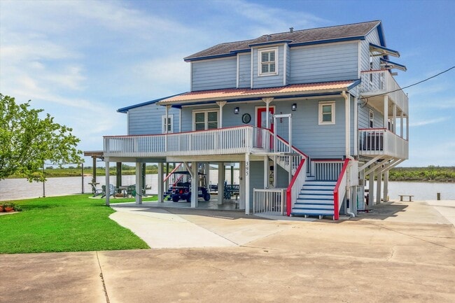 Building Photo - 395 Redfish Dr