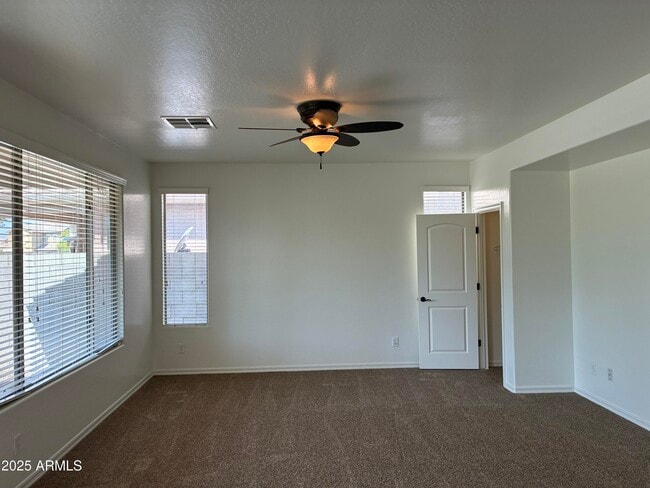 Building Photo - 14559 W Port Royale Ln