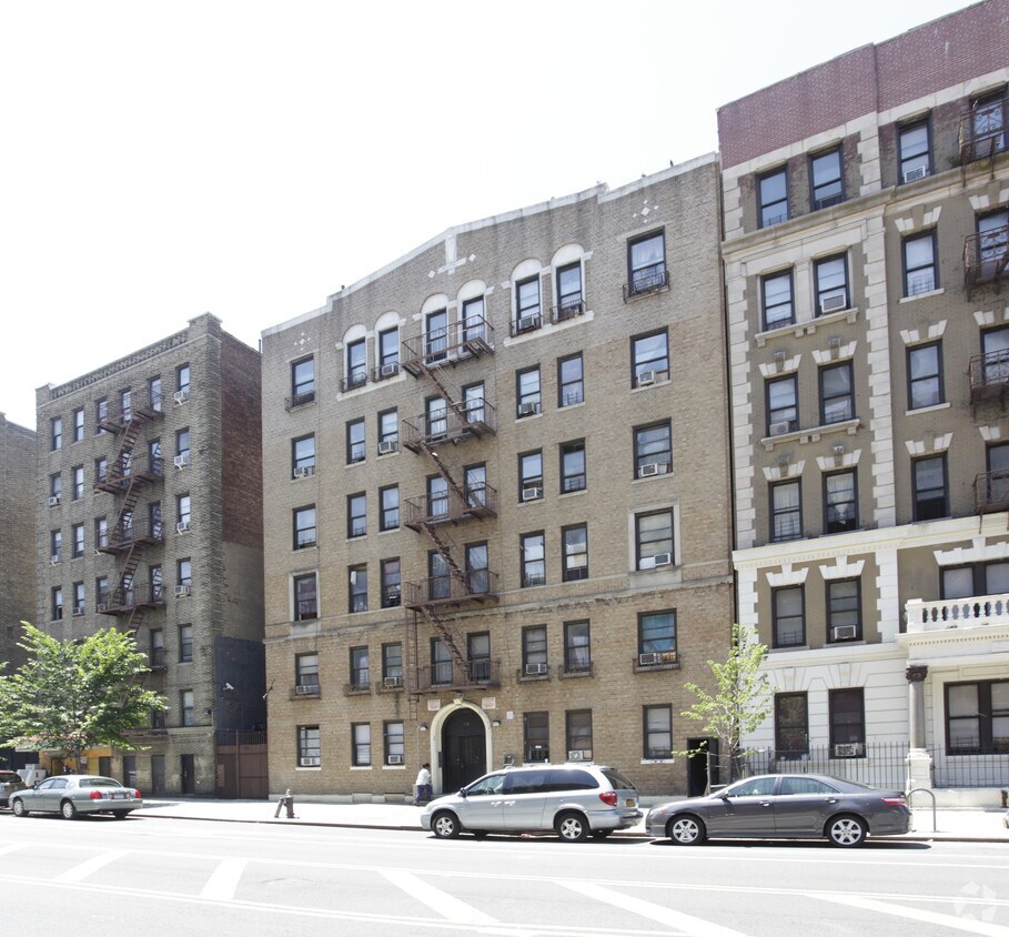 Primary Photo - 79-81 St Nicholas Pl