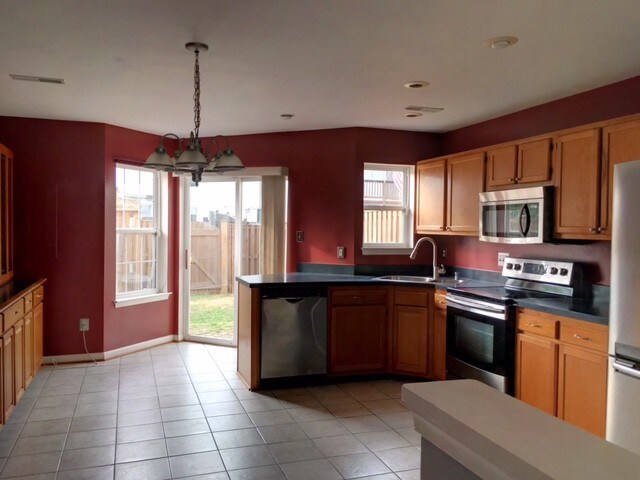 Foto del edificio - 45468 Heritage Trail Square