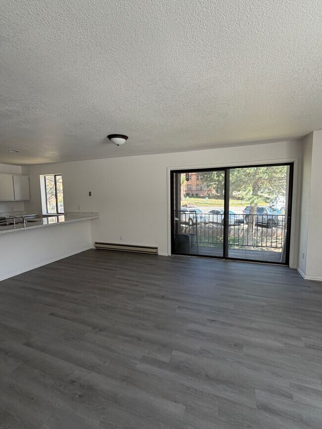 Foto del edificio - Two Bedroom One Bath Glenwood Springs Condo