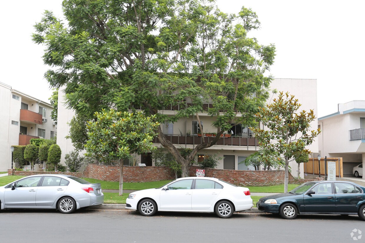 Building Photo - La Camdenada Apartments