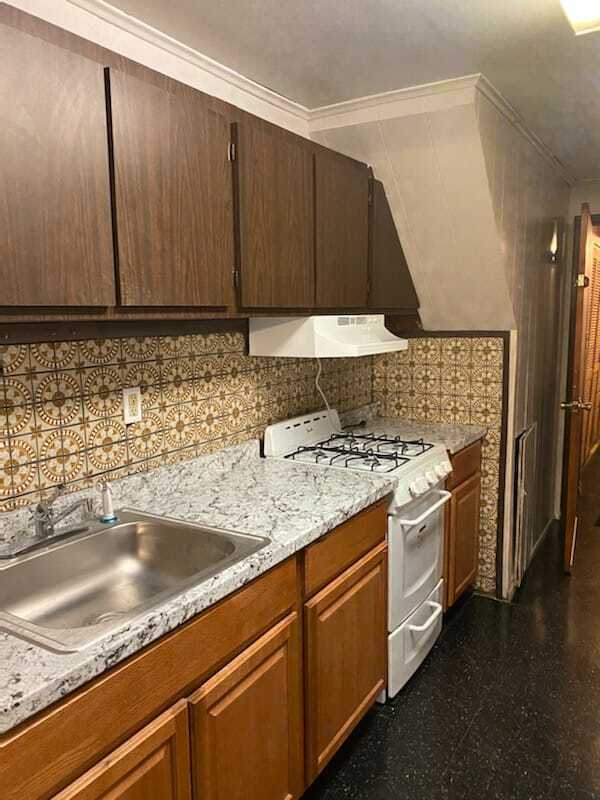 Foto del edificio - 1157 E 57th St