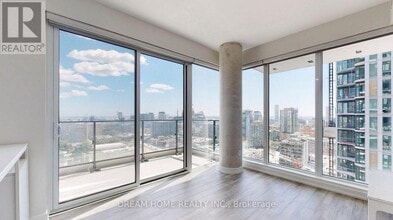 Building Photo - 77 Shuter St