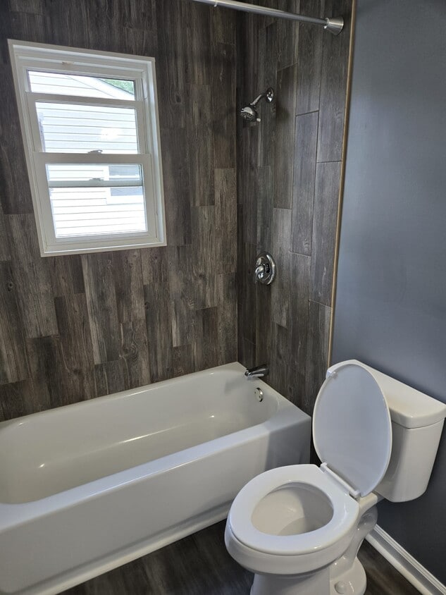 Photo - 1165 Ruddell Rd (Vinton, VA)