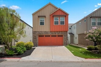 Building Photo - 7106 Silver Star Ln