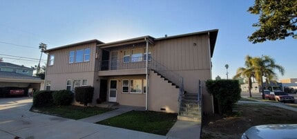 Building Photo - 30 N Joanne Ave