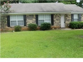 Building Photo - 795 Royal Woods Dr W