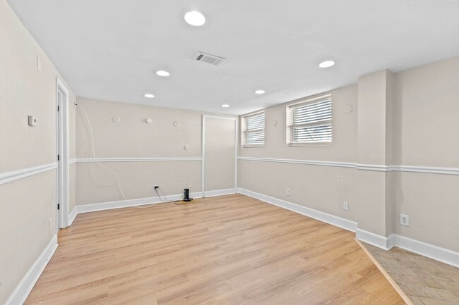 Photo - 3534 E Fall Creek Pkwy N Dr Apartment