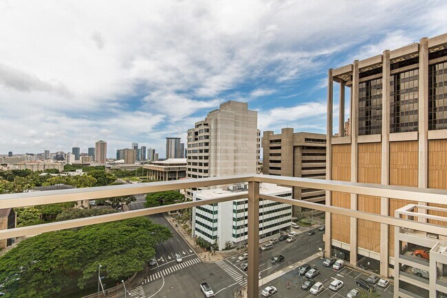 Foto del edificio - Downtown Honolulu - Convenient Living!