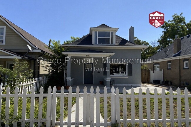 Photo - 4352 Vallejo Street House