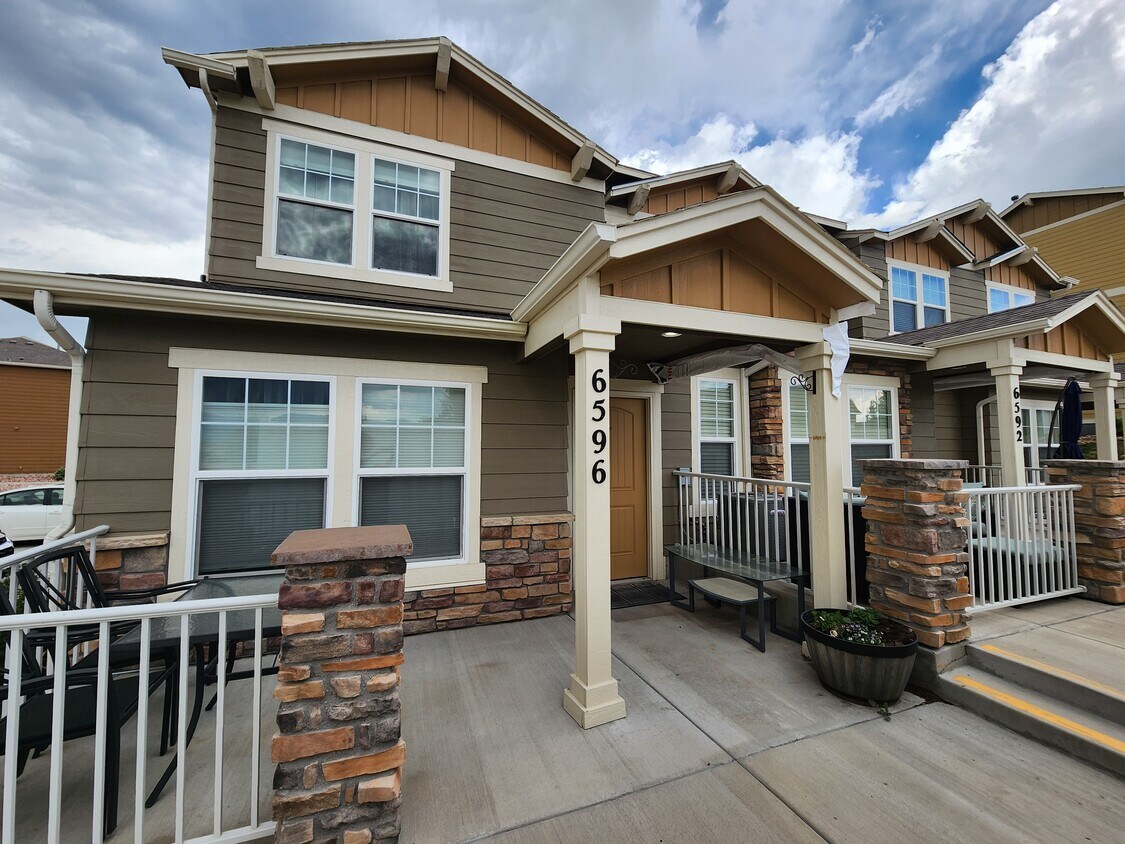Foto principal - 6596 Emerald Isle Hts
