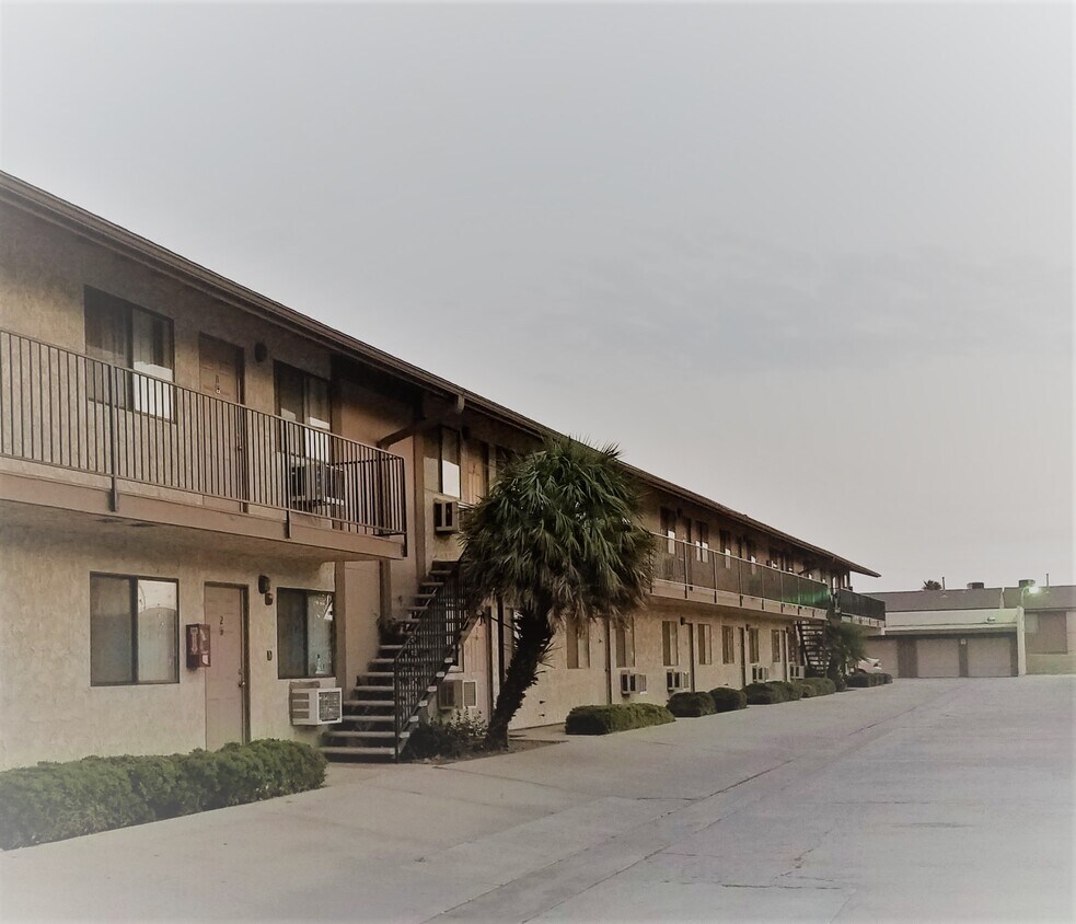 Primary Photo - 5021 Ave L-14