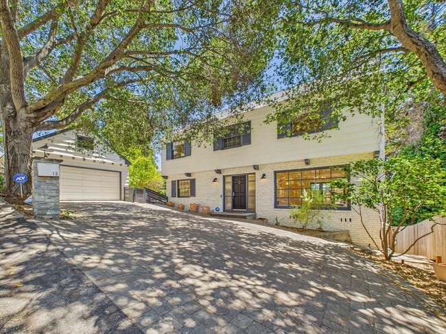 Building Photo - Beautiful serene and private Belmont home