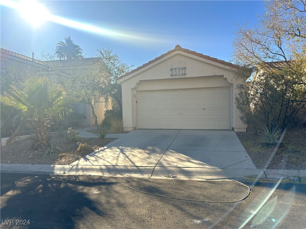 Foto principal - 7709 Haskell Flats Dr