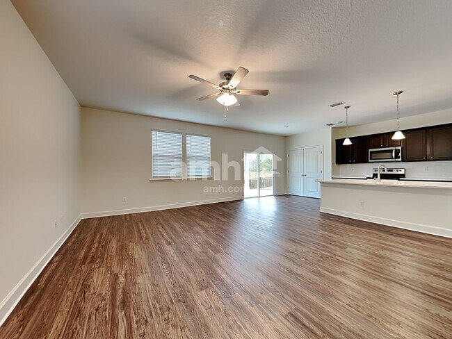 Foto del edificio - 12271 Sapp Rd
