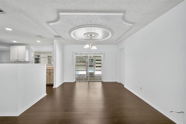 Foto del edificio - 770 SE Hollahan Ave