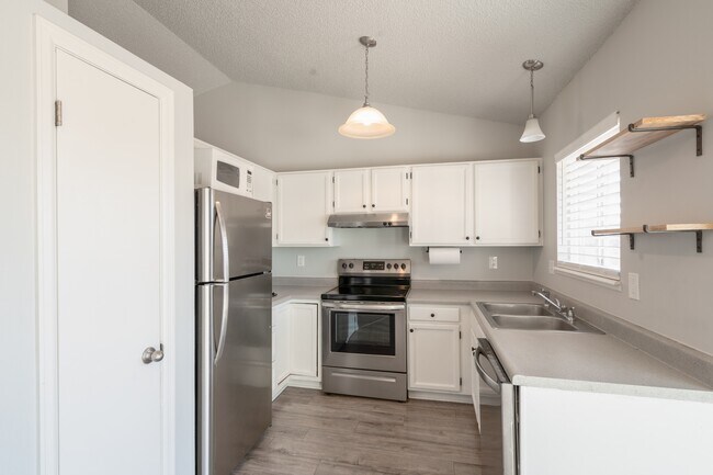 Photo - 3805 Blazingwood Way House