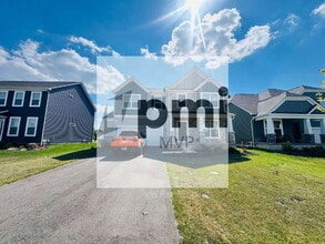 Building Photo - 5749 Shadowfair Ln
