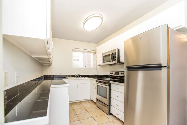 Foto del edificio - 795 8th Ave