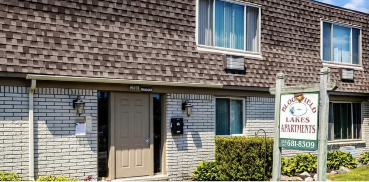 Foto principal - 2926 Schroeder Blvd