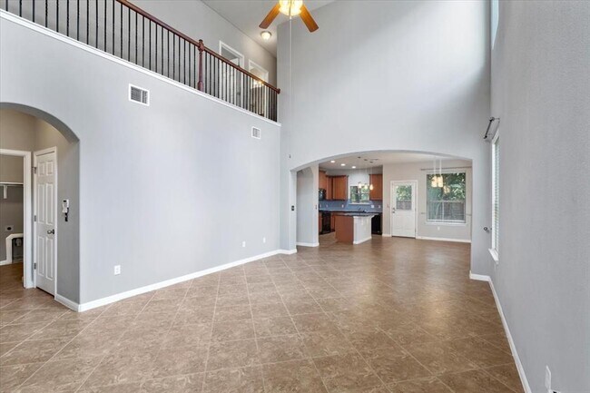 Foto del edificio - 9413 Tanager Way