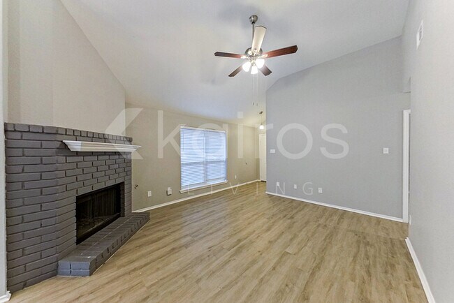 Foto del edificio - 11811 Asher Ln